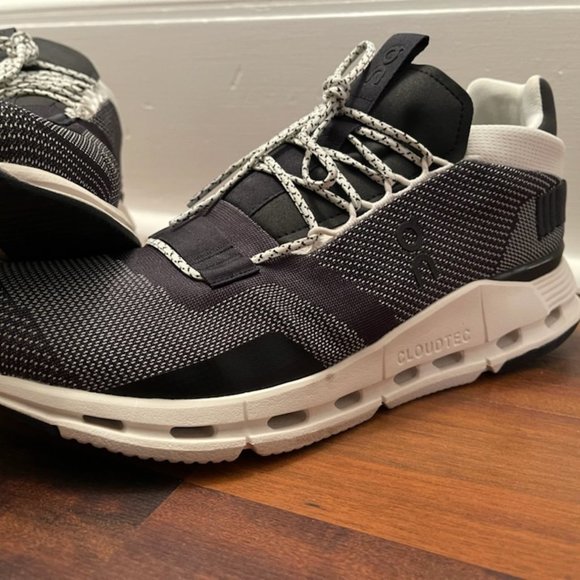 cloudnova black white womens